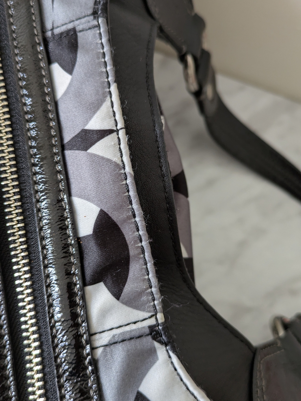 Coach Bag - Picture 13 of 16